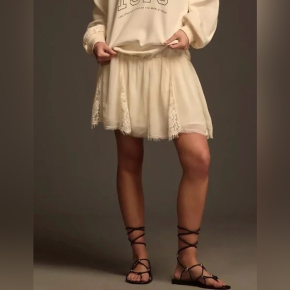 NWOT Pilcro Anthropologie Cream Graphic Twofer Mini Sweatshirt Dress - Picture 4 of 11